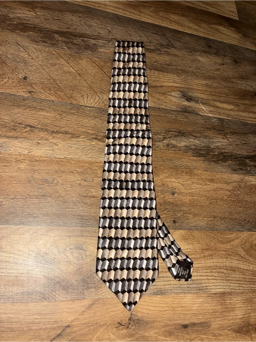 Men's Geometric Silk Tie in Brown and Black